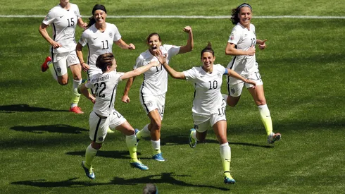 Carli Lloyd's incredible goal for USA from halfway line