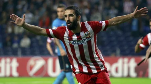 Arda Turan snubs Chelsea move in favor of Barcelona switch