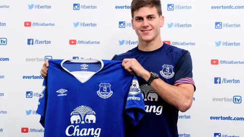 Everton announce the signing of Leandro Rodriguez