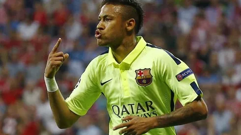 Neymar shines for Barcelona amid controversy