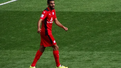 Claudio Ranieri says Riyad Mahrez is 'not for sale' at any price