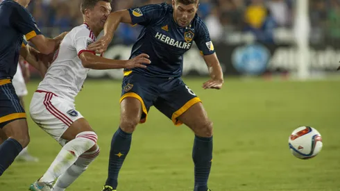 Steven Gerrard turned down interest from Tottenham to avoid playing against Liverpool