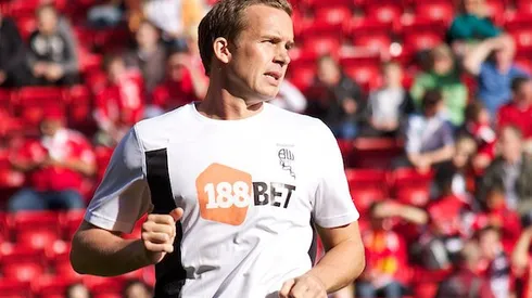 Long-time Bolton striker Kevin Davies announced his retirement