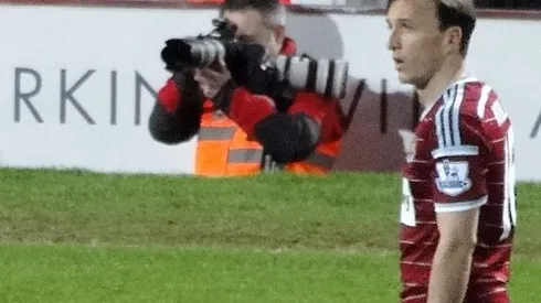 West Ham charged by FA for players' reaction to Noble red card at Anfield