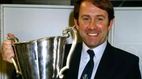 Funeral gives city of Liverpool chance to pay final respects to Everton great Howard Kendall