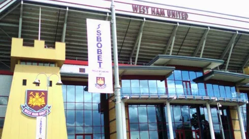 New deal between West Ham, Dutch club will see Hammers' prospects loaned to the Netherlands
