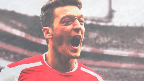 Turks in Berlin rally around Ozil in racism row