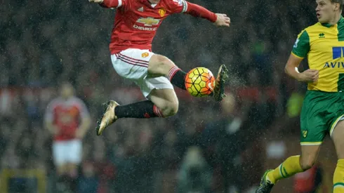 Louis Van Gaal booed again as Norwich stun Manchester United