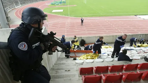 US warns Euro 2016 soccer possible terror target