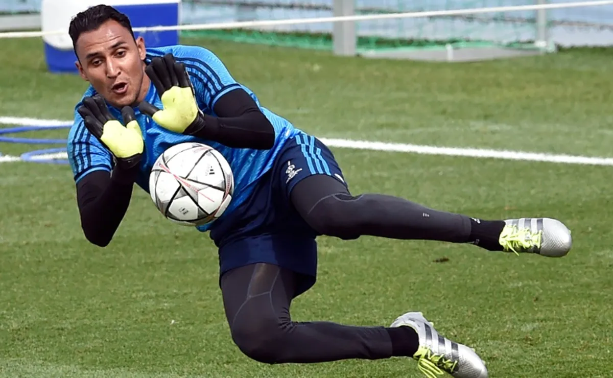 Navas Injury Navas achilles injury raises Copa fears - World Soccer Talk