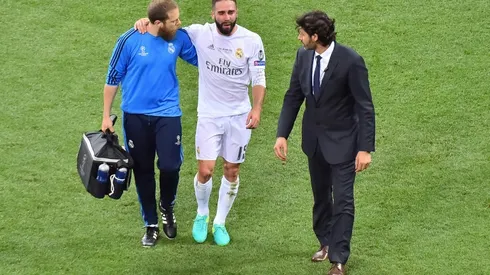 Injured Carvajal set to miss Euro 2016