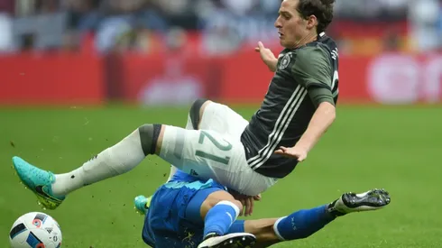 Slovakia stun green Germany in storm-hit friendly