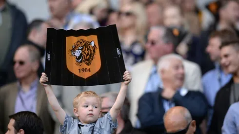 Hull survive Derby fightback to reach play-off final