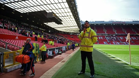 Mayor slams 'outrageous' Manchester United abandonment