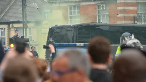Man Utd bus 'smashed up' before West Ham game