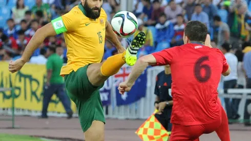 Jedinak, Kruse lead makeshift Aussies against England