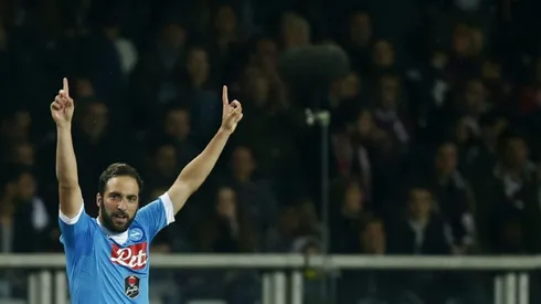Higuain hits 33rd goal, Toni scores in farewell win over Juve