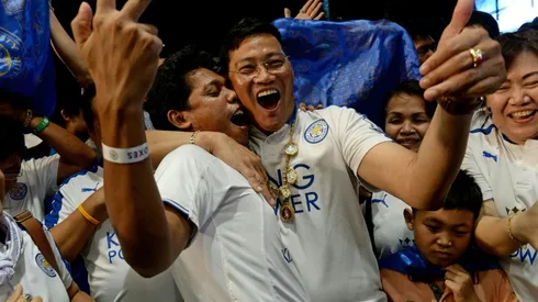 'Siamese Foxes' party as Leicester inch towards title