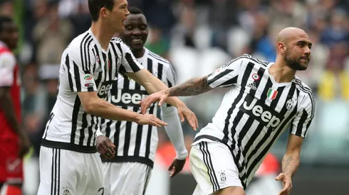 Juve jubilant as Milan see Europa hopes fade