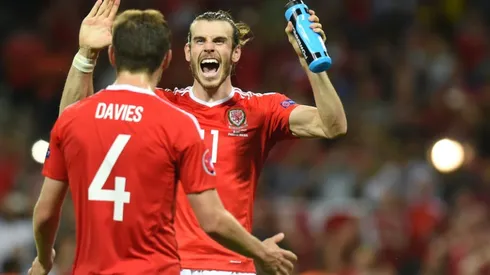 Wales boss stays away from Euro 2016 minefield