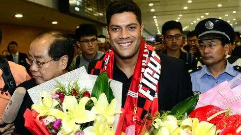 Brazil star Hulk signs for Chinese club Shanghai SIPG