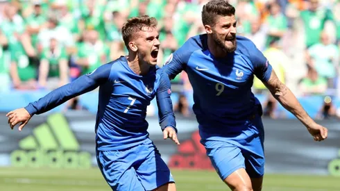 'Crazy' France seek balance for Euro quarter-finals
