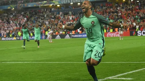 Quaresma heads Portugal into Euro 2016 quarters