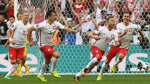 Poland coach Nawalka hails historic qualification