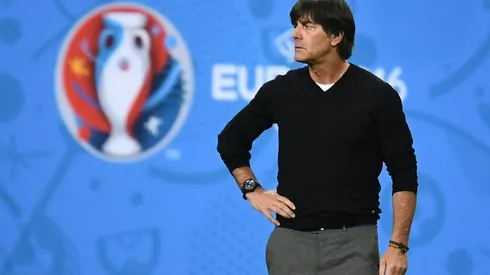 Germany target group win, Spain want easier path at Euro 2016