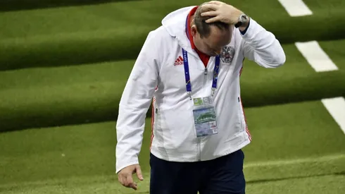 Russia's coach Slutsky to leave after Euro 2016 failure