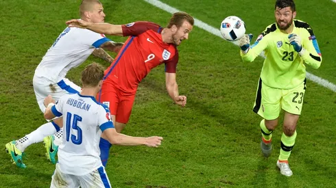 Frustrated England progress after Slovakia draw