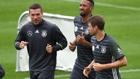 Mueller steels Germany for Northern Ireland clash at Euro 2016