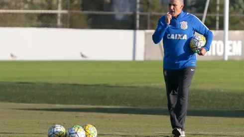 Pele hails 'reliable' new Brazil coach