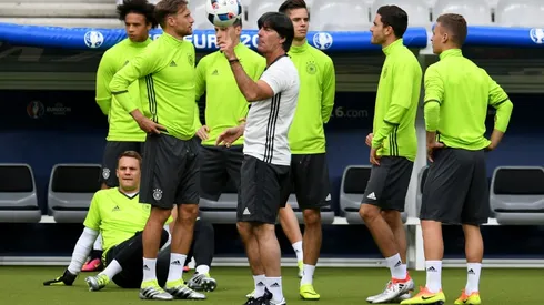 Lotus position keeps Germany flexible at Euro 2016