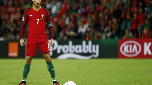 Ronaldo slams Iceland for 'parking the bus'