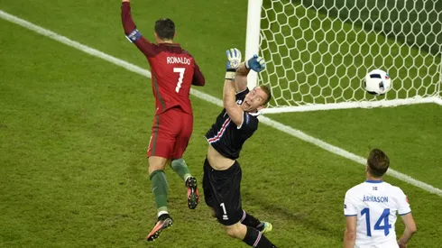 Frustrating Ronaldo delights Iceland's hero goalie