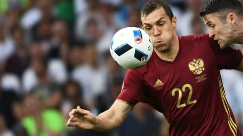 England fans are no angels, says Russia striker Dzyuba