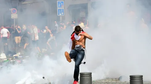 UEFA threatens Russia, England with Euro disqualification