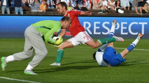 Hungary's 'sweatpant' veteran Kiraly reaches the big one