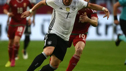 Loew waits on Schweinsteiger, Hummels for Euro opener