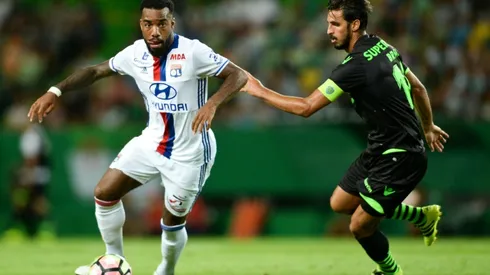 Lyon reject Arsenal bid for Lacazette
