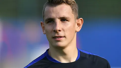 Lucas Digne joins Barcelona from PSG