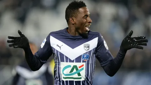Bordeaux's Poko fined over shisha selfie...in a Marseille shirt