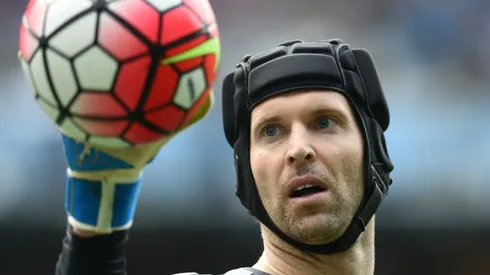 Cech ends international football career