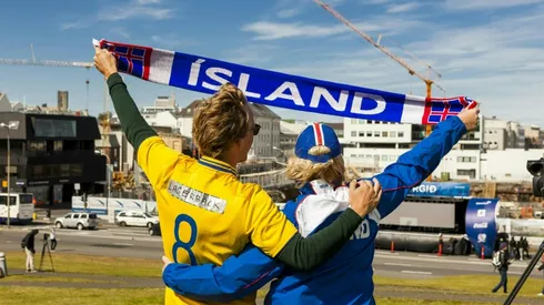 Vikings storm Paris as Iceland dream big