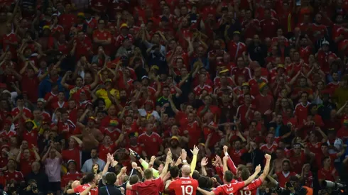 Wales fight back to reach historic semi-final