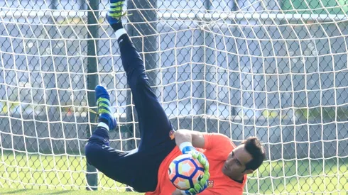 Guardiola confirms Bravo on his way to replace Hart