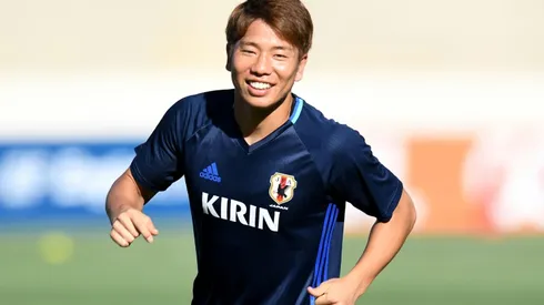 Stuttgart sign Japan's Asano on loan from Arsenal