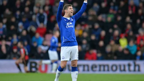 Man City sign Everton's Stones for reported £47.5 mn