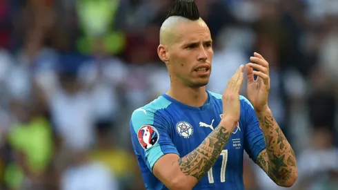 Hamsik extends Napoli contract